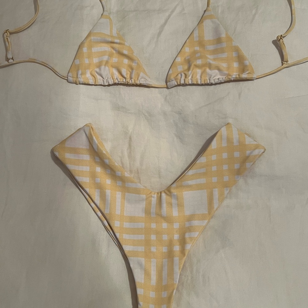 Skatie Bikini Set